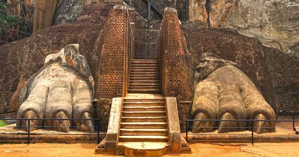 Lion's Paws gateway at Sigiriya